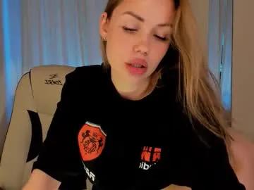 roxy_wet — UltraHigh vibra  - 11tk // GOAL:  MAKE YOU HARD WITH ROYAL BLOWJOB [58 tokens left] // EPIC GOAL:  BJ MONSTER COCK + FAKE SPERM [2234 tokens left] #squirt #skinny #joi #daddysgirl #heels