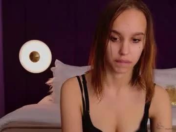 sandrazoe on Chaturbate