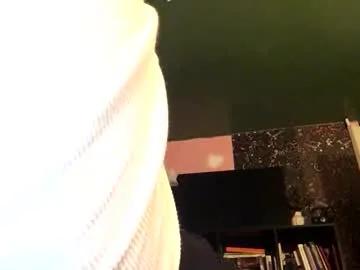 sarahsweetie17 on Chaturbate