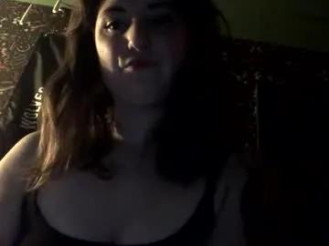 sarahsweetie17 on Chaturbate
