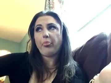 sarahsweetie17 on Chaturbate