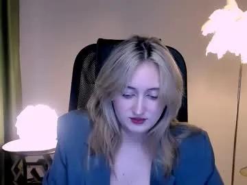 scarlettscril on Chaturbate