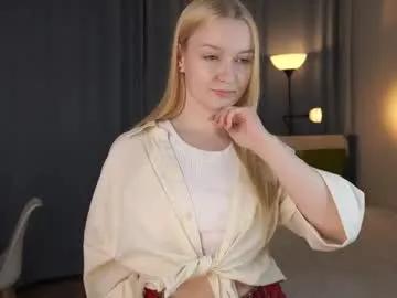 sebrinarainha on Chaturbate