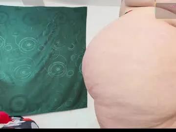 sexy_curvi on Chaturbate