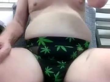 sexy_white_daddy on Chaturbate