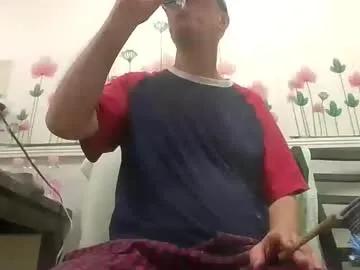 sexy_white_daddy on Chaturbate