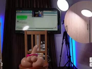 she_lau_ghs on Chaturbate
