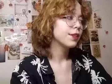 shy_kiss_twinkle_bloop on Chaturbate