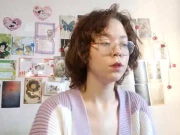 shy_kiss_twinkle_bloop on Chaturbate