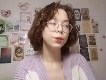 shy_kiss_twinkle_bloop on Chaturbate