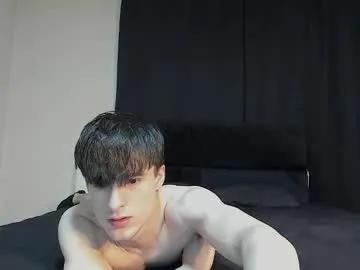 skinnyguywithbigd on Chaturbate