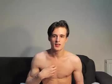 skinnyguywithbigd on Chaturbate