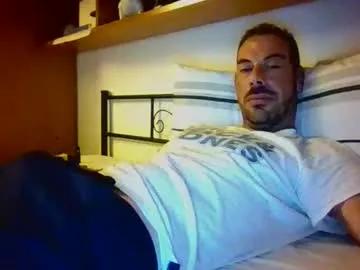 slevin1983 on Chaturbate