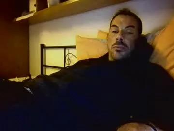 slevin1983 on Chaturbate