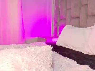 smiling__girl on Chaturbate