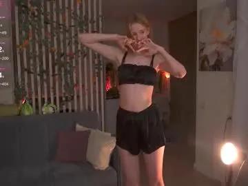 sofiapure18 on Chaturbate