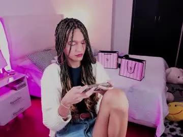 sophiecornett on Chaturbate