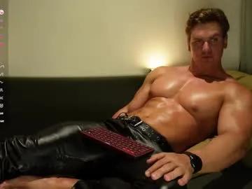 steevemuscle on Chaturbate