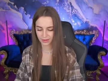 stellahoneywell on Chaturbate