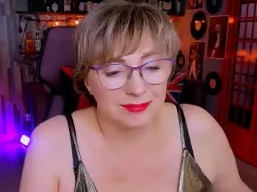 sugarvi on Chaturbate