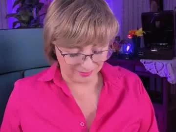 sugarvi on Chaturbate