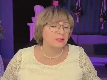 sugarvi on Chaturbate