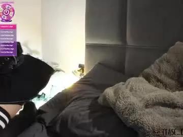 tease_me__ on Chaturbate