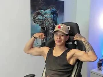 tony_petrov on Chaturbate