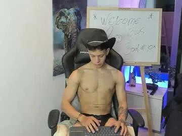 tony_petrov on Chaturbate