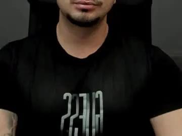 tonywilcoxx on Chaturbate