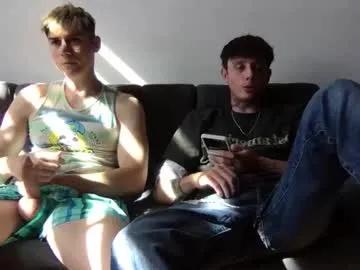 twinksguys360 on Chaturbate