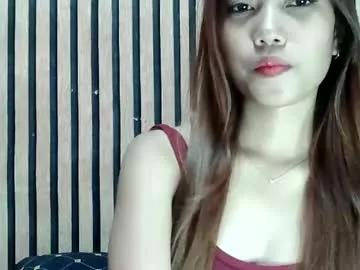 urskinny_girl on Chaturbate