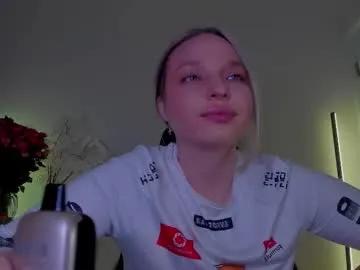 viollasinzz on Chaturbate