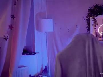 vronnier on Chaturbate