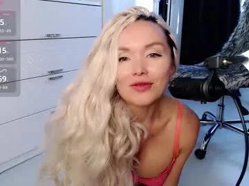 whitelabunny on Chaturbate