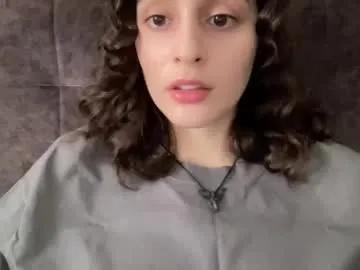 wonderland_stia on Chaturbate