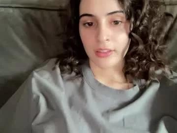 wonderland_stia on Chaturbate