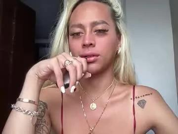 xmonstrouscockivy on Chaturbate