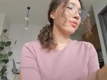 yours_meyy on Chaturbate