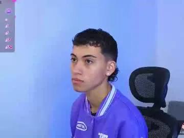yulian_vasquez on Chaturbate