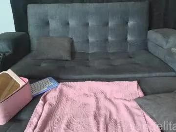 yungelitamor_ on Chaturbate