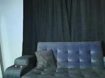 yungelitamor_ on Chaturbate