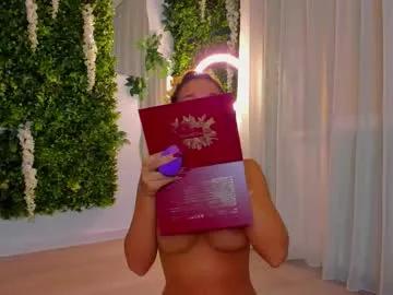 zinasquirts on Chaturbate