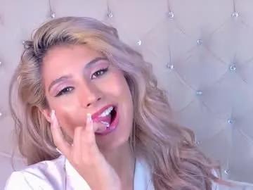 zoehangel on Chaturbate