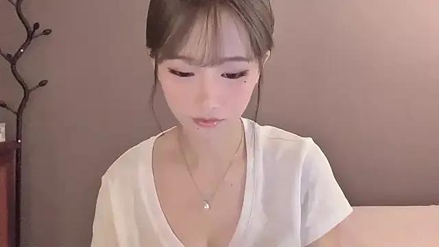 -XunMengLong- on StripChat