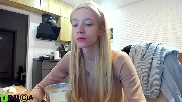 _Alice_Kitty on StripChat