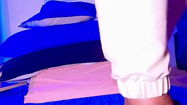 _ebony-queen_ on StripChat