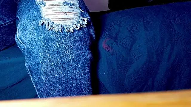 _ebony-queen_ on StripChat