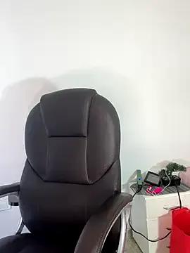 _Isabella_1's avatar