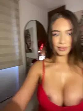 _laura_02 on StripChat